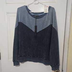 Womens Two-Tone Blue Xl Sweatshirt